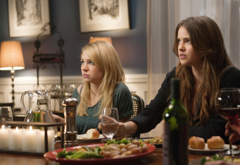 Illustration for article titled The Secret Circle 1x10 "Darkness" Pictures